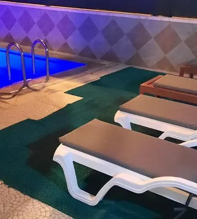Private Luxury 5 Bedroom With Pool فيلة *